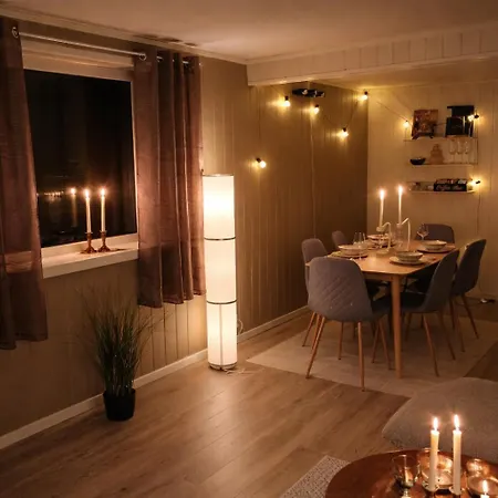 Appartement In With 3 Bedrooms, 6 Beds 1 *
