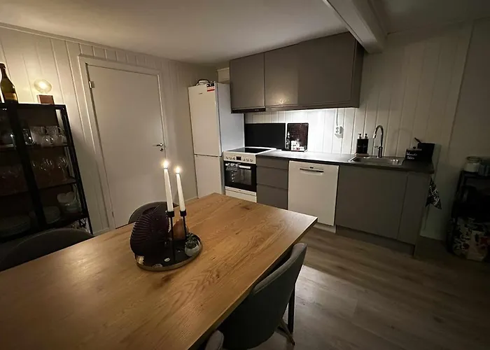 In With 3 Bedrooms, 6 Beds 1 Apartment Harstad