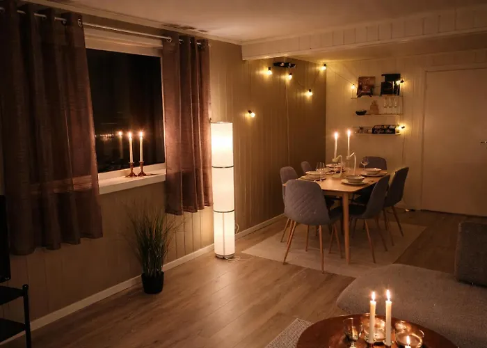 Apartmán In With 3 Bedrooms, 6 Beds 1 *